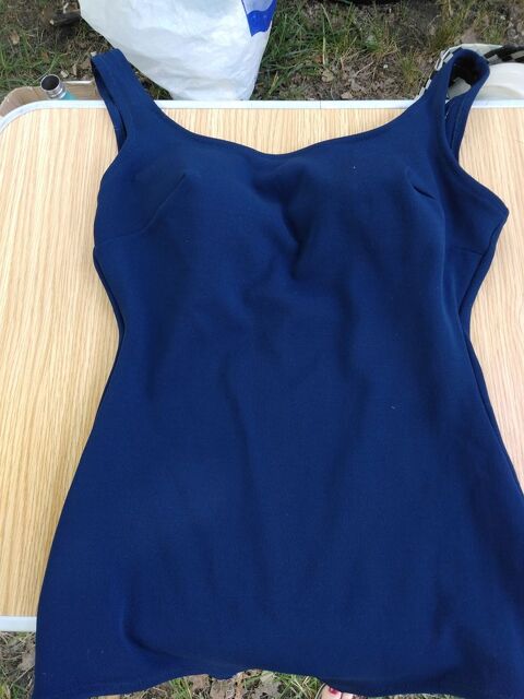 Maillot de bain bleu marine 18 Mont�limar (26)