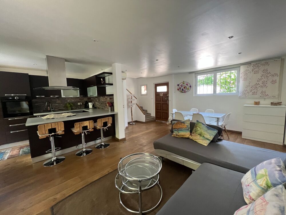 Location Maison Villa 4P juan les pins centre ville parfaitement calme Antibes