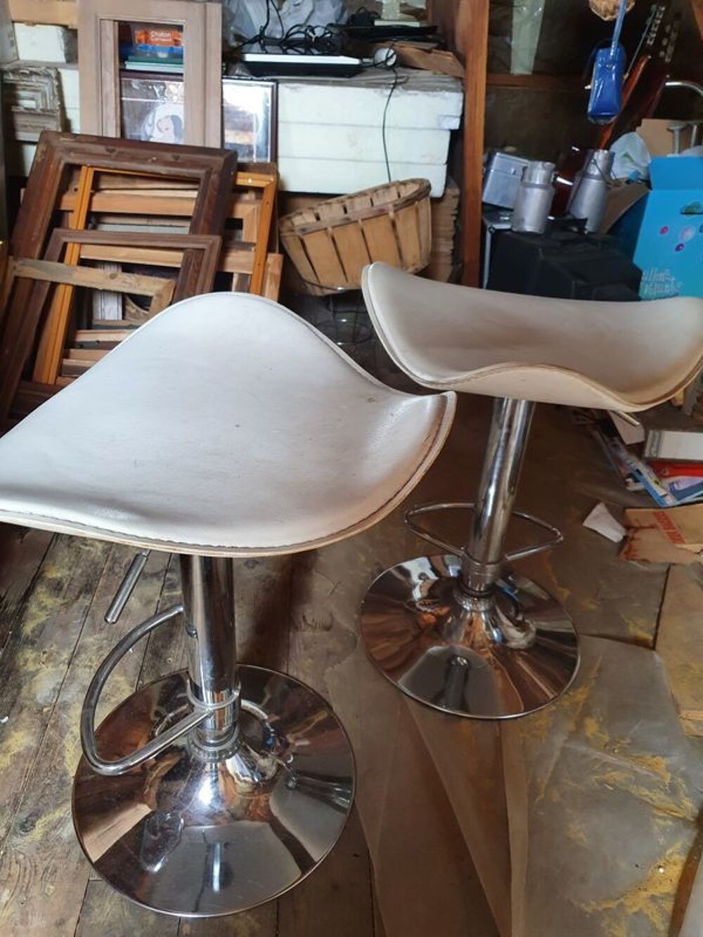 2 Tabourets INOX vintage Meubles