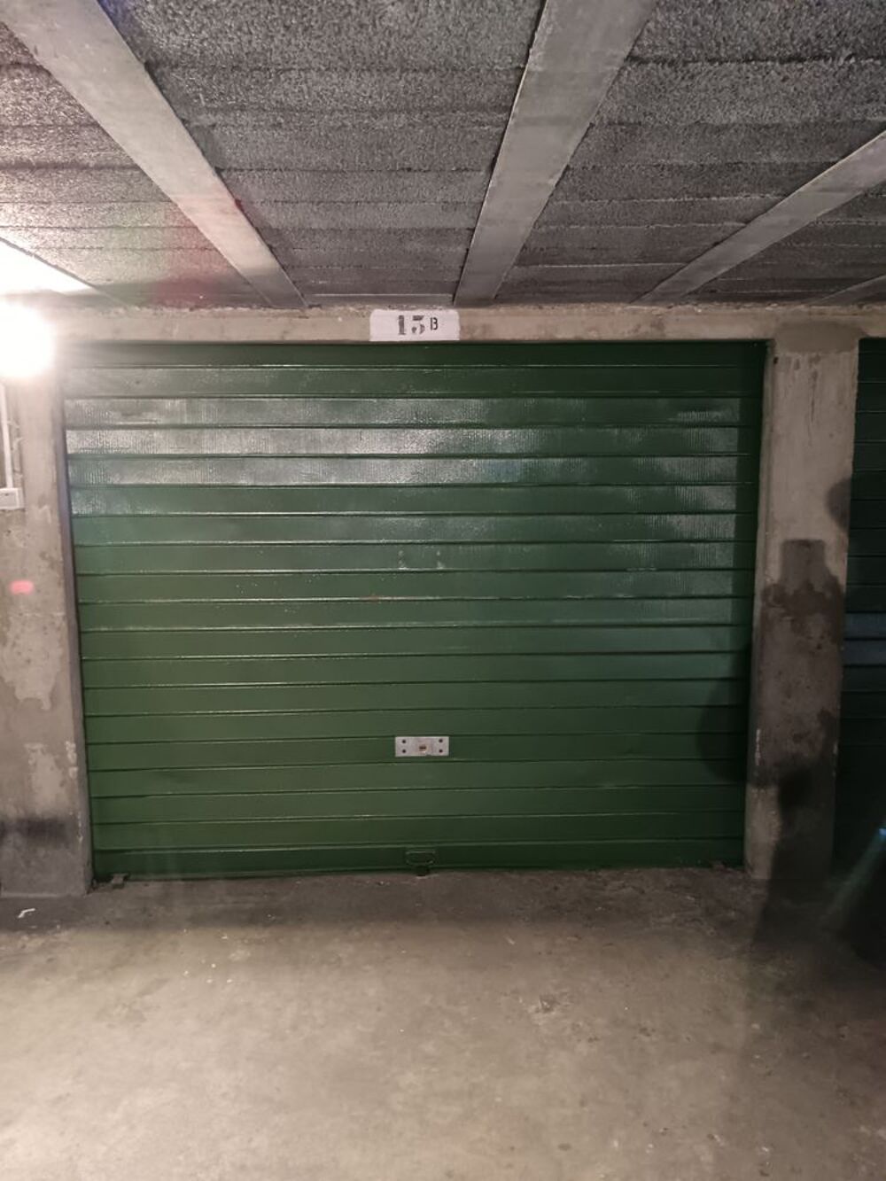 Location Parking/Garage garage Valence