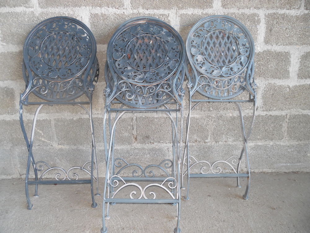 SALON DE JARDIN FER FORGE QUATRE CHAISES PLIANTES Jardin