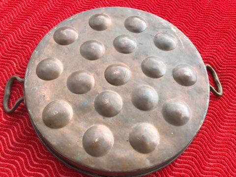 Plat ancien en cuivre 15 Mottier (38)
