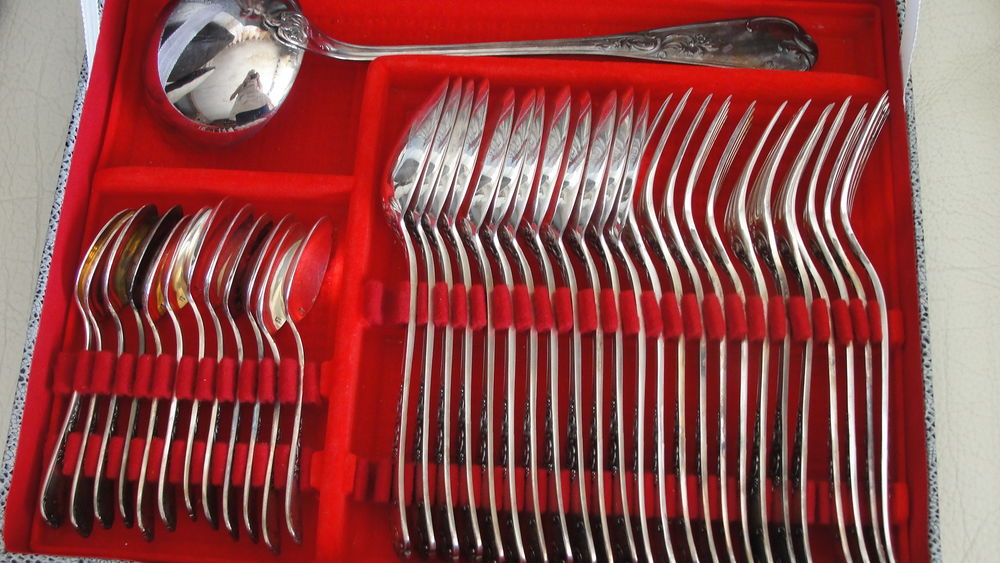 M&eacute;nag&egrave;re m&eacute;tal argent&eacute; Electroménager