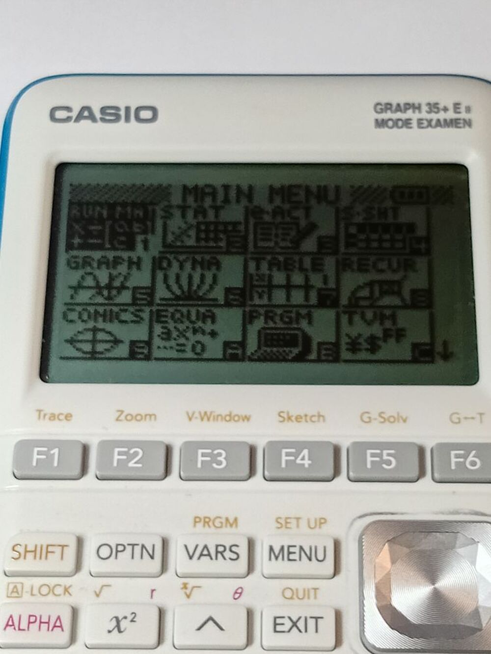 Calculatrice casio graph 35+E2 Matériel informatique