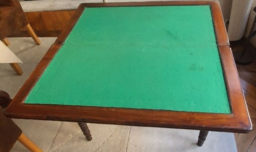 table de jeux ancienne Meubles