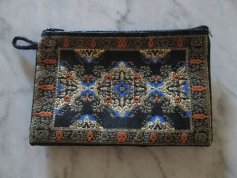 Petite pochette en tissu dorée, bleu, noire, orange, marron 5 Herblay (95)
