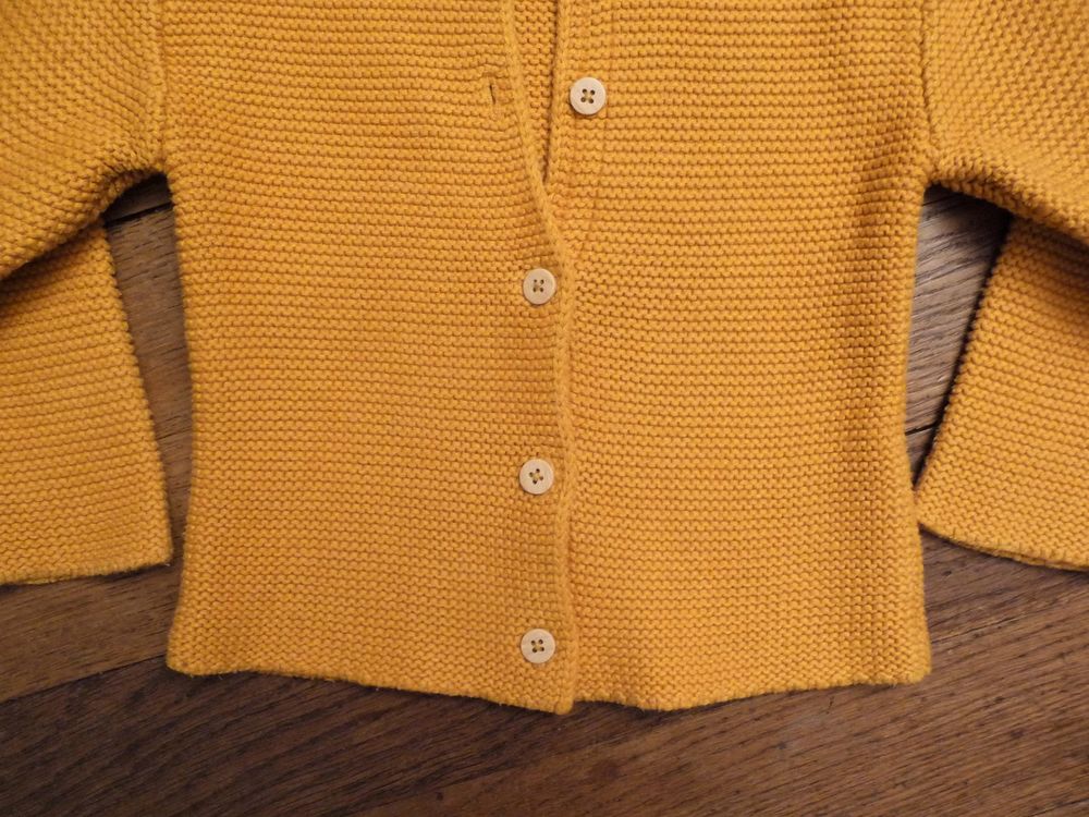 Gilet en Coton Jaune Moutarde- Taille 24 mois= 83cm- Kiabi Vêtements enfants