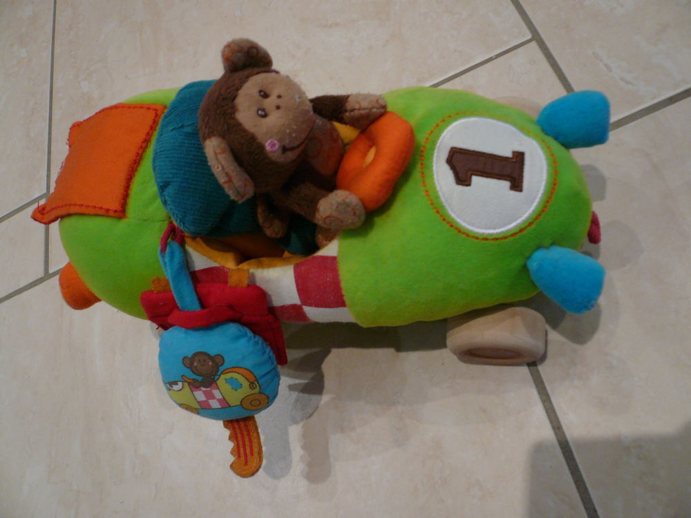 Voiture Basile Lilliputiens / Jouet 1er &acirc;ge Jeux / jouets