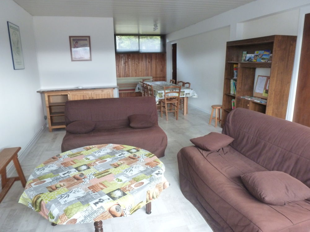   Grand appartement Massif du Sancy, idéal famille Vacances  / Offres de location 