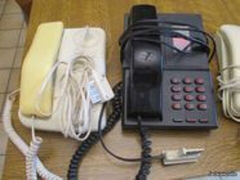 Diff�rents t�l�phones filaires 3 M�rignies (59)