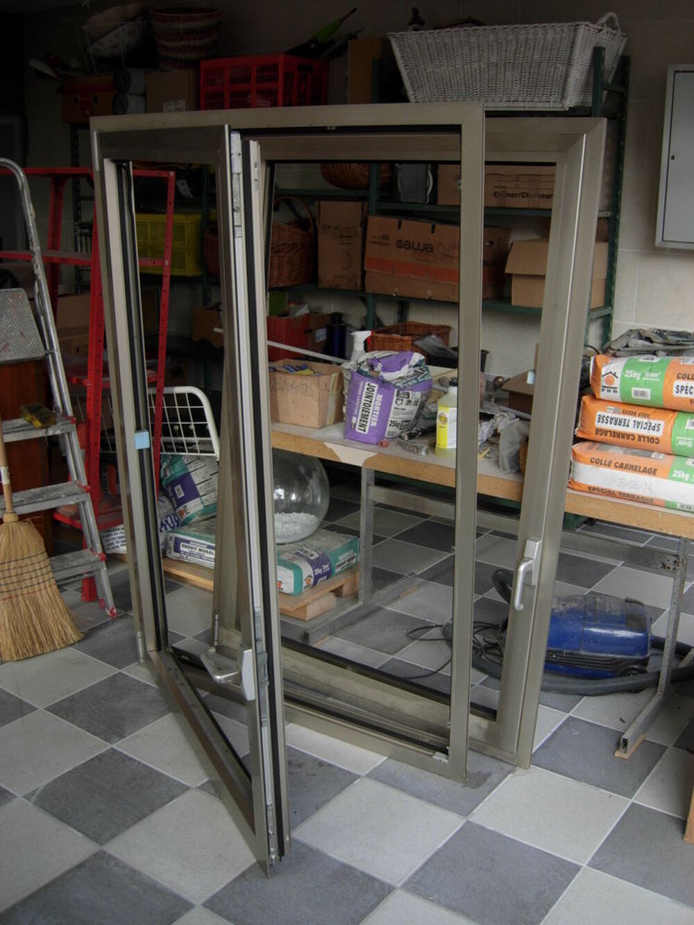 deux fen&ecirc;tres en aluminium Bricolage