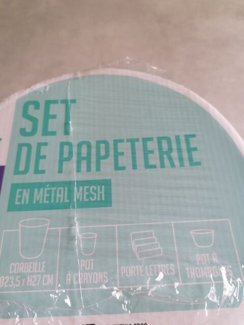 Set de bureau 10 Jury (57)