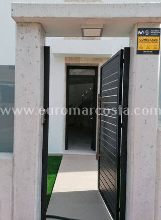  Chalet � vendre 3 pi�ces 176 m� Torrevieja