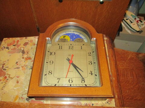 Horloge tour bois 9 Mérignies (59)