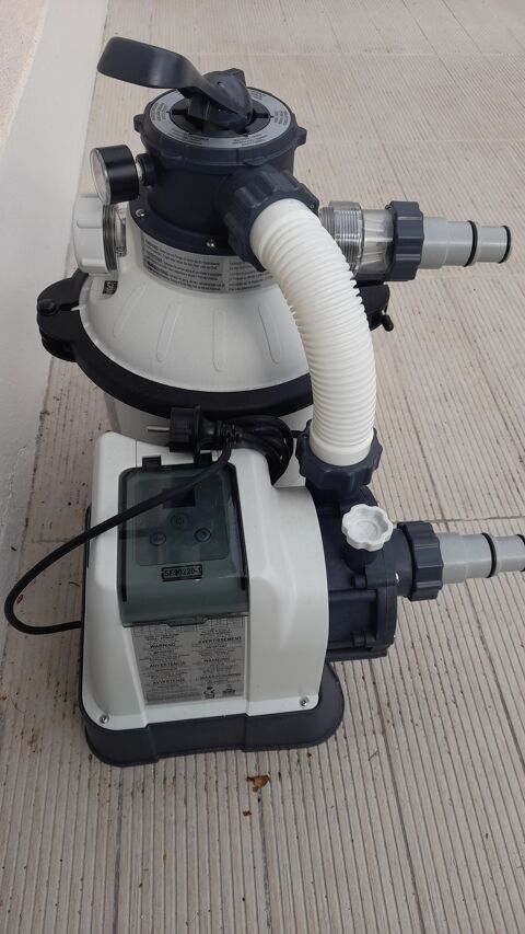 pompe de filtration pour piscine (avec piscinette) 70 Meylan (38)