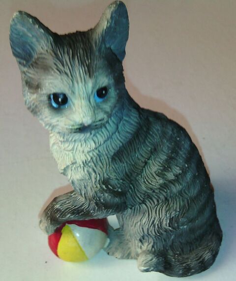 1 chats de collection ( N°6 )
4 Viry-Noureuil (02)