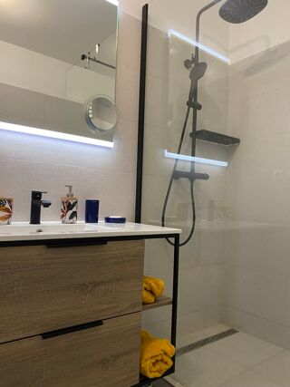  Appartement  vendre 2 pices 44 m