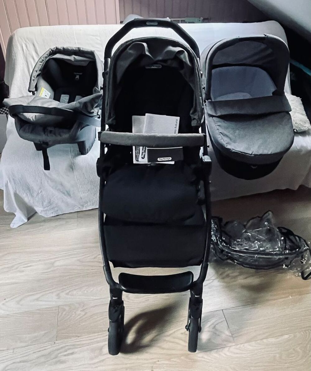Poussette trio peg perego Puériculture