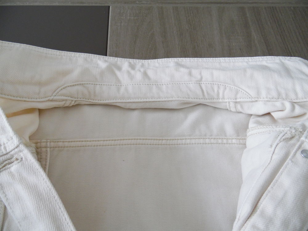 blouson en jean beige taille M femme Vêtements