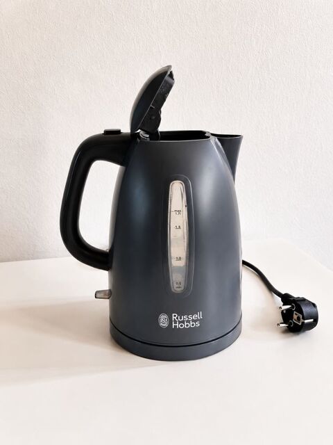 Bouilloire électrique Russell Hobbs 10 Gaillon (27)