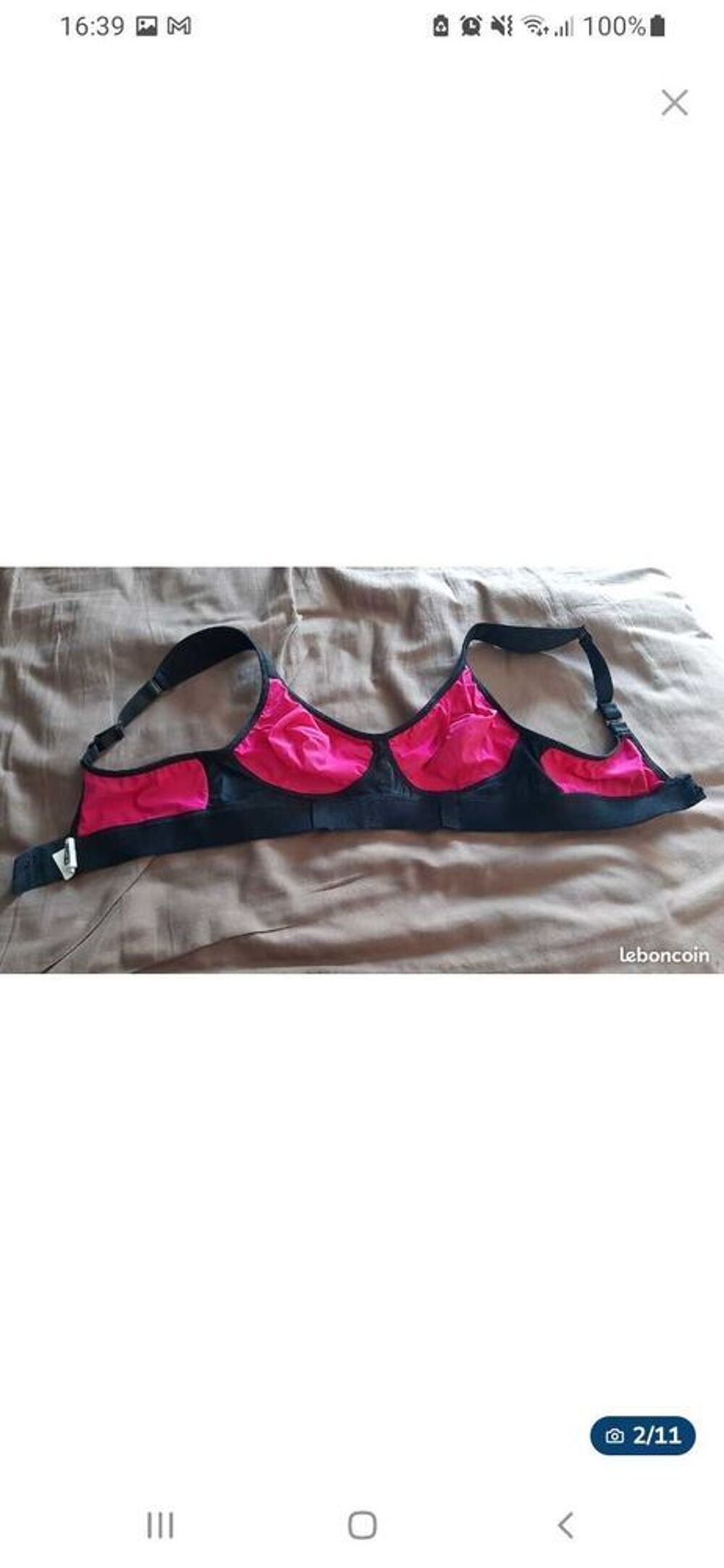 brassi&egrave;re sport thusane Vêtements