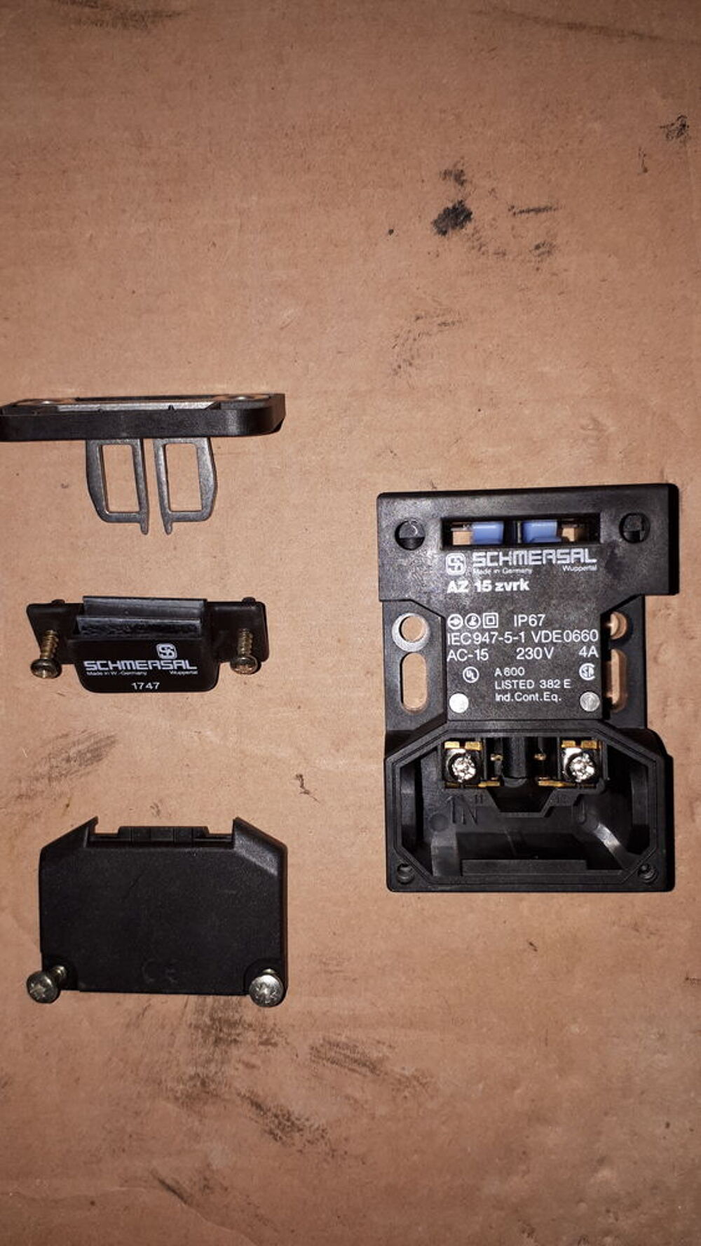 fin de course schmersal (159-160) Bricolage