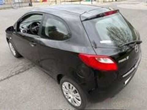 Mazda2 1.4L MZ-CD El&eacute;gance 2011 occasion 77130 La Grande-Paroisse