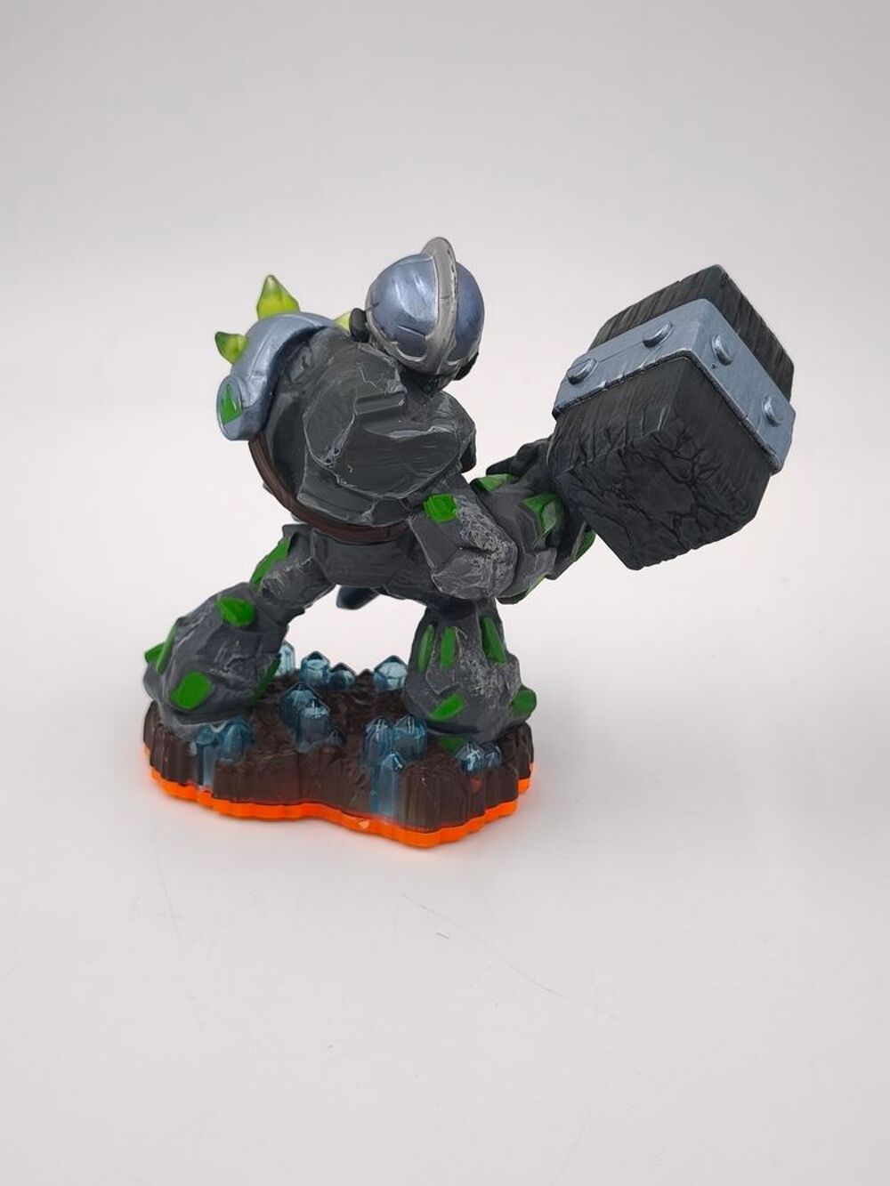 Figurine Skylanders Spyro's Giants Crusher 2012 Consoles et jeux vidéos