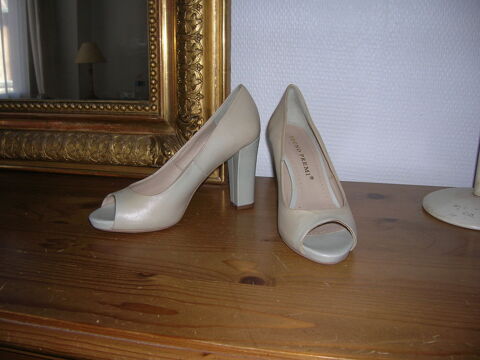 Escarpins cuir Neuf Pointure 35 10 Chteauroux (36)