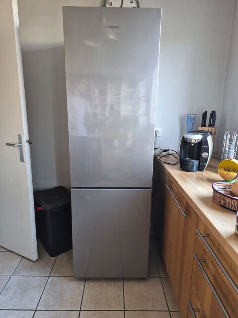 Refrig�rateur Samsung 365 litres 0 Paris 18 (75)