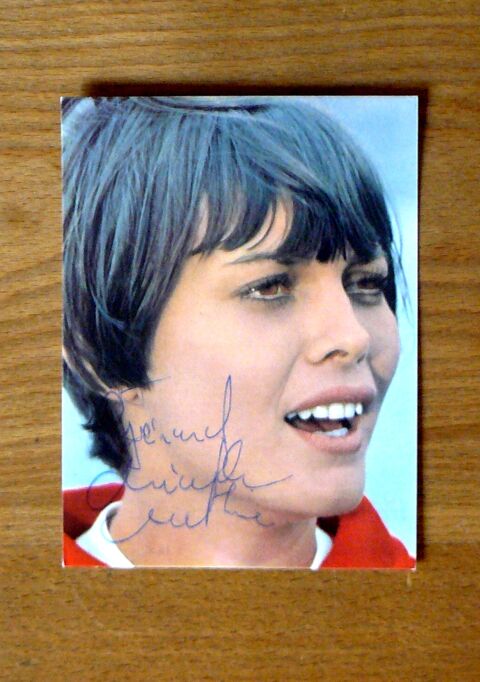 Autographe de Mireille MATHIEU 18 Argenteuil (95)