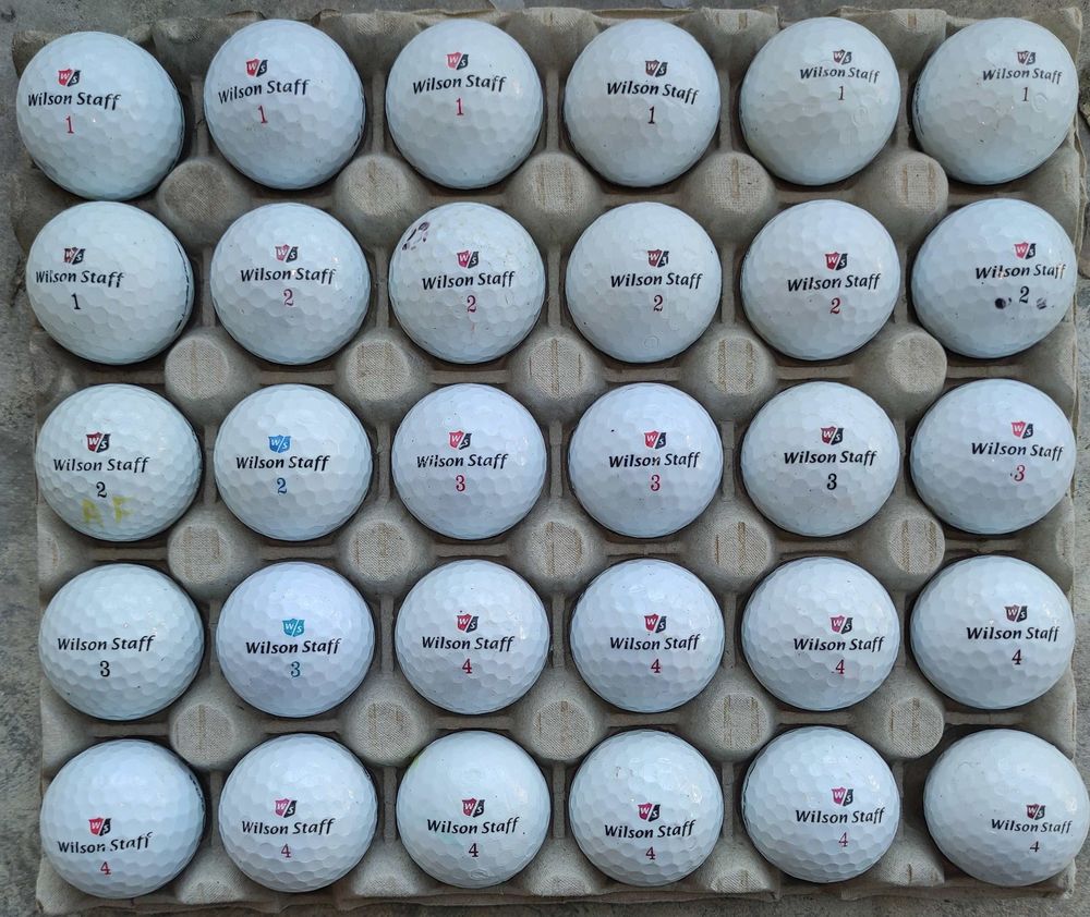 30 Balles de Golf Wilson Staff d'Occasion en Tr&egrave;s Bon &Eacute;tat Sports