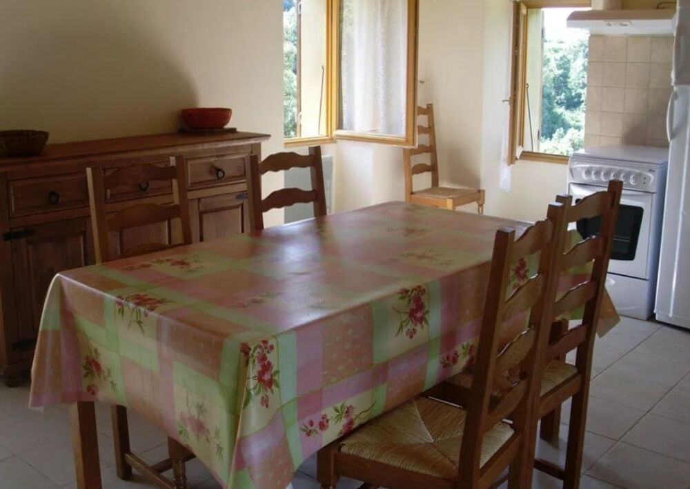   Maison tranquille avec jardin de 35 000 m2  Corse, Grosseto-Prugna (20128)
