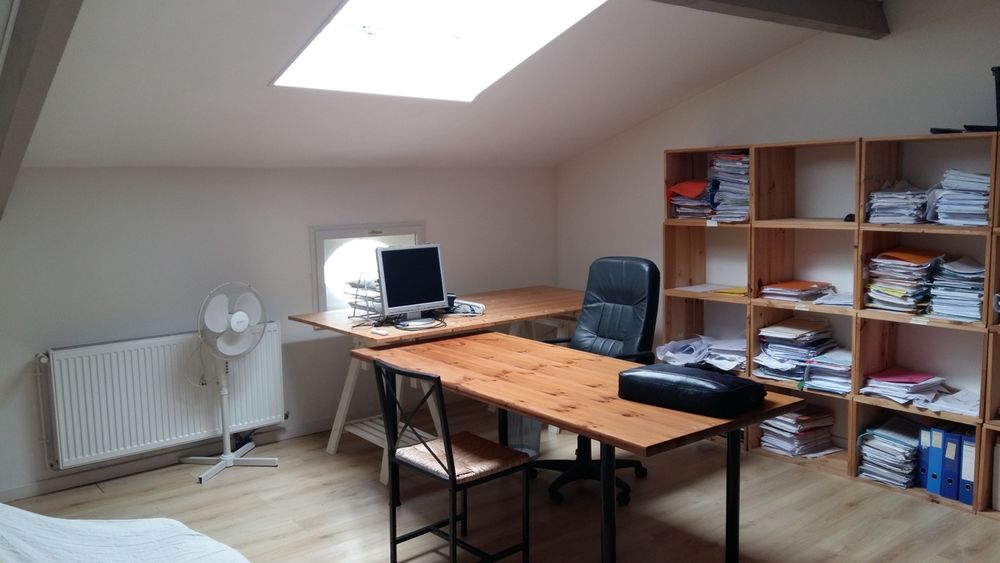 Location Autre bureaux Rions Rions