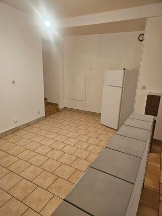  Appartement à louer 2 pièces 47 m²