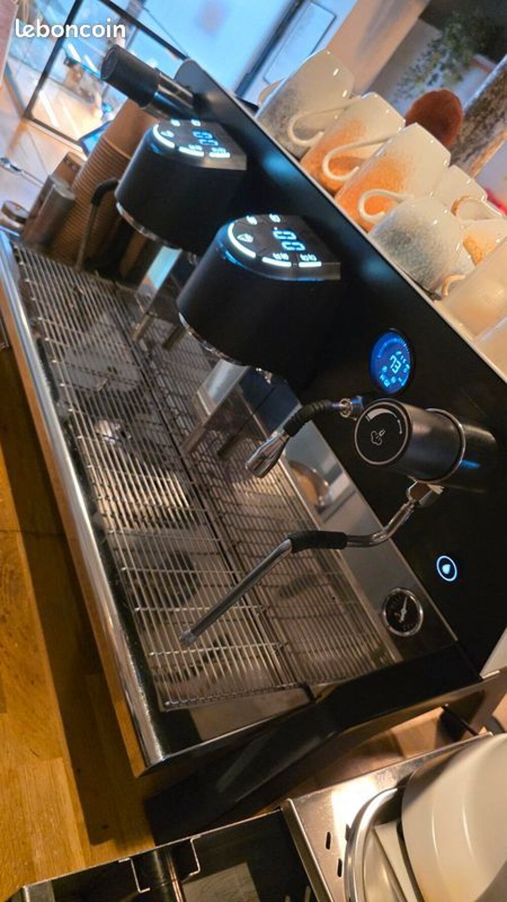 Machine &agrave; caf&eacute; SAN REMO F18 SB Excellent &eacute;tat
Electroménager