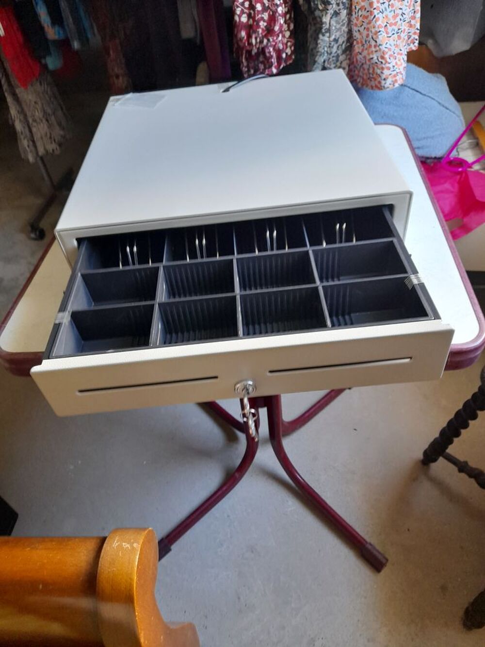 caisse enregistreuse Bricolage