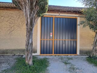 Location Autre local entrepôt vide dispo 100m2 environ pres Orange  Violès Violès