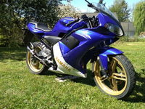 YAMAHA 2015 occasion 70160 Faverney