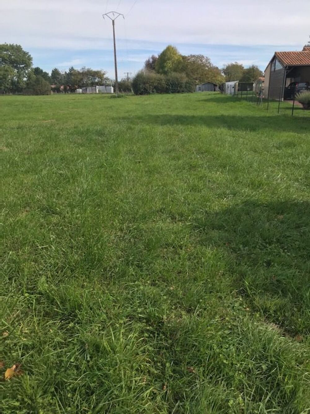 Vente Terrain terrain constructible de 1400 m² disposé en L Nieuil-l'espoir