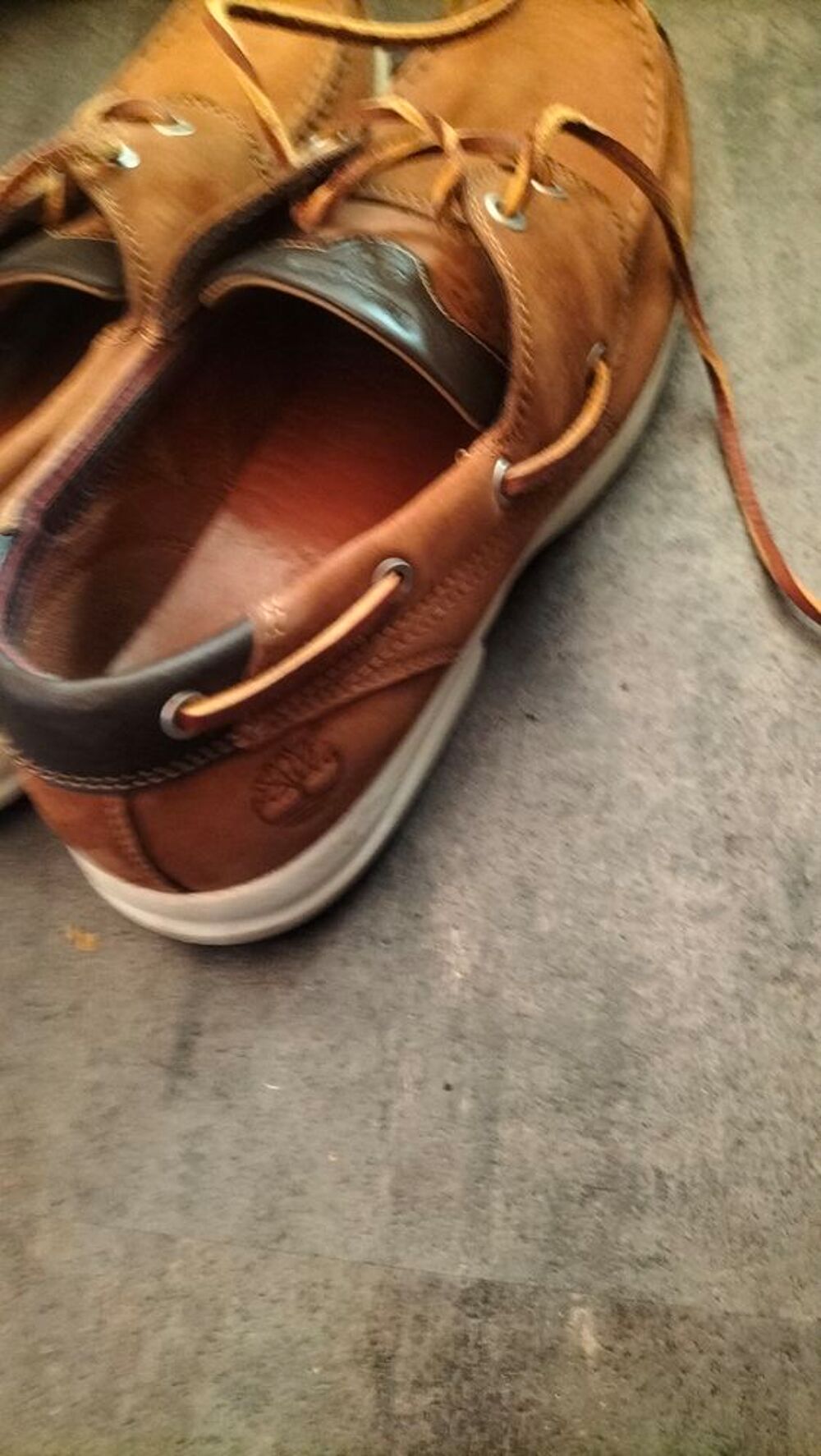 Mocassins a lacets cuir Timberland pointure 43.5 tr&egrave;s bon &eacute;t Chaussures