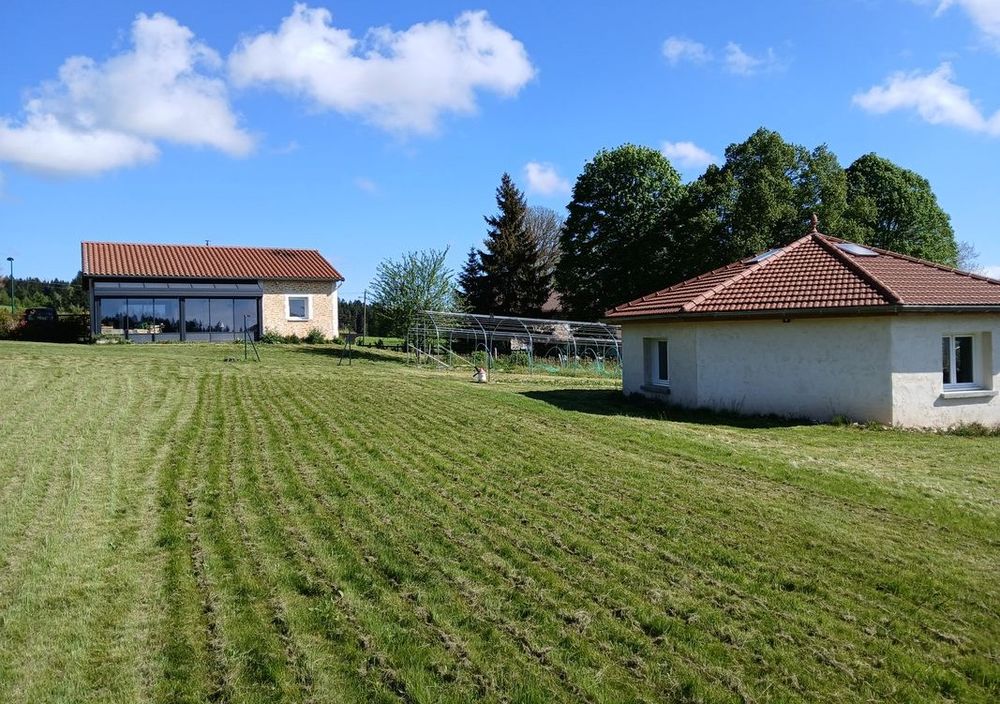 Maison 5 pièces 174 m² · à Monlet · 174 m² · 271 000 €