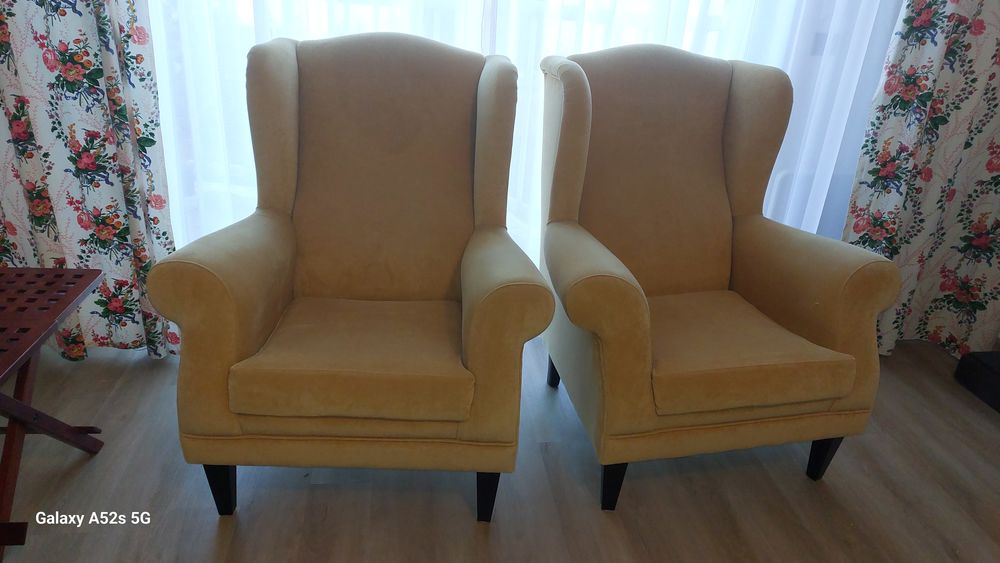 1 PAIRE DE FAUTEUILS Meubles
