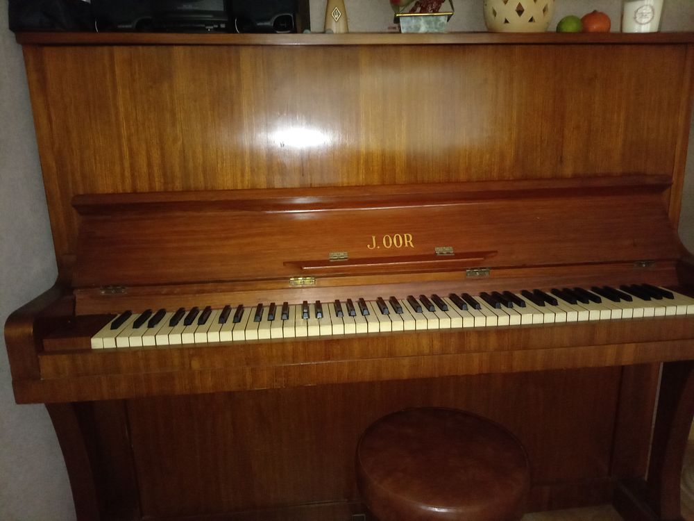 Piano ann&eacute;e 70 Instruments de musique
