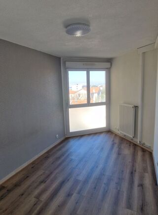  Appartement  louer 2 pices 56 m