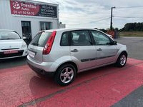 Fiesta 1.3i Senso 2006 occasion 86600 Coulombiers