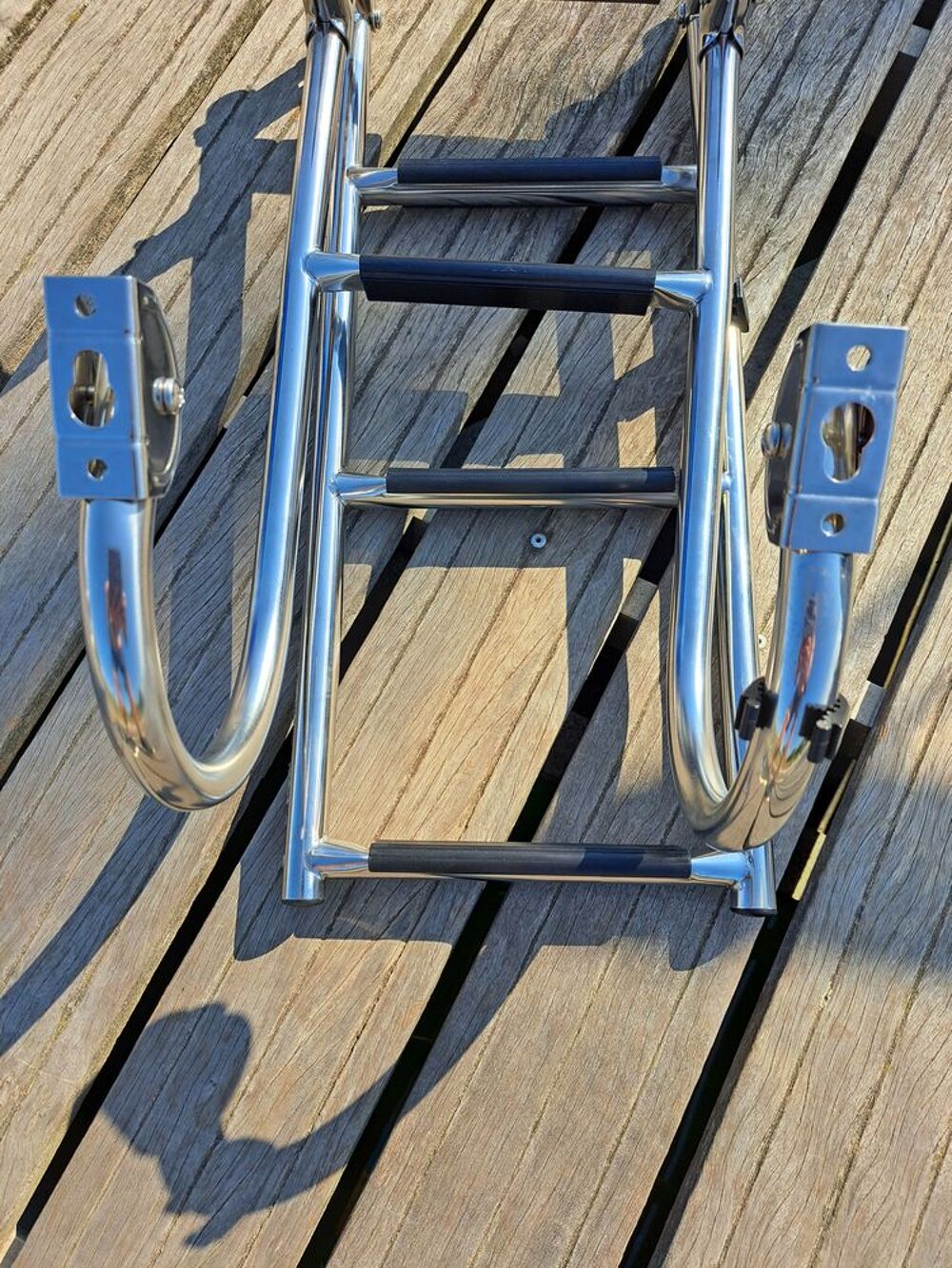 &eacute;chelle de bain en inox double Sports