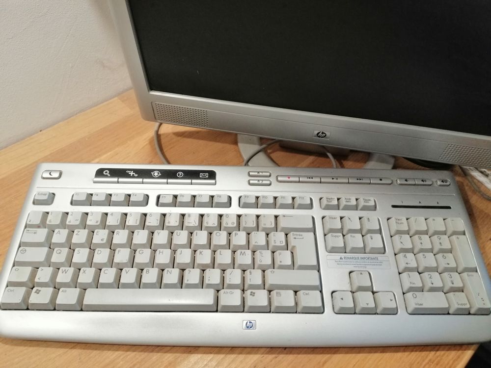 Ordinateur PC Matériel informatique