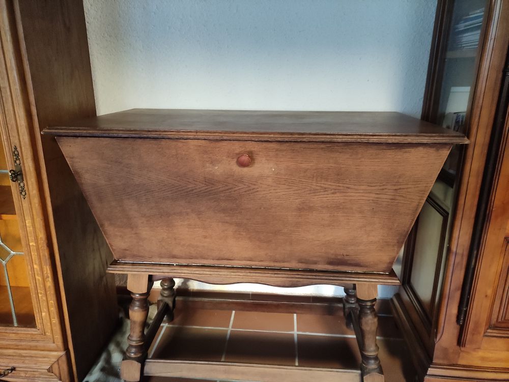 Ancienne Maie 
Meubles