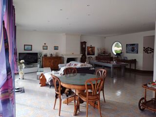  Villa � vendre 4 pi�ces 164 m�